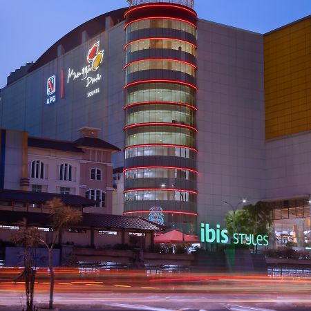 Ibis Styles Jakarta Mangga Dua Square Екстер'єр фото