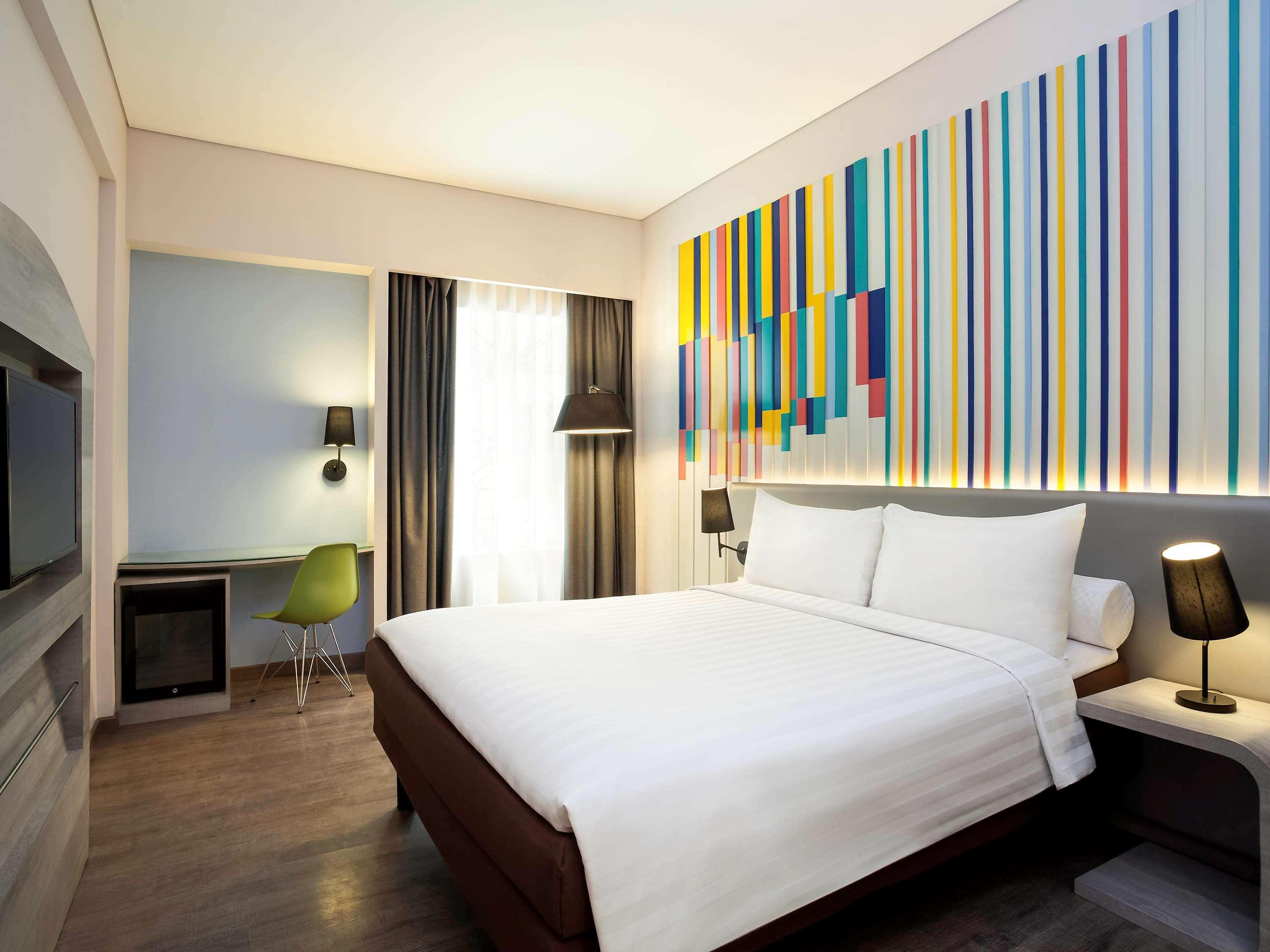 Ibis Styles Jakarta Mangga Dua Square Екстер'єр фото