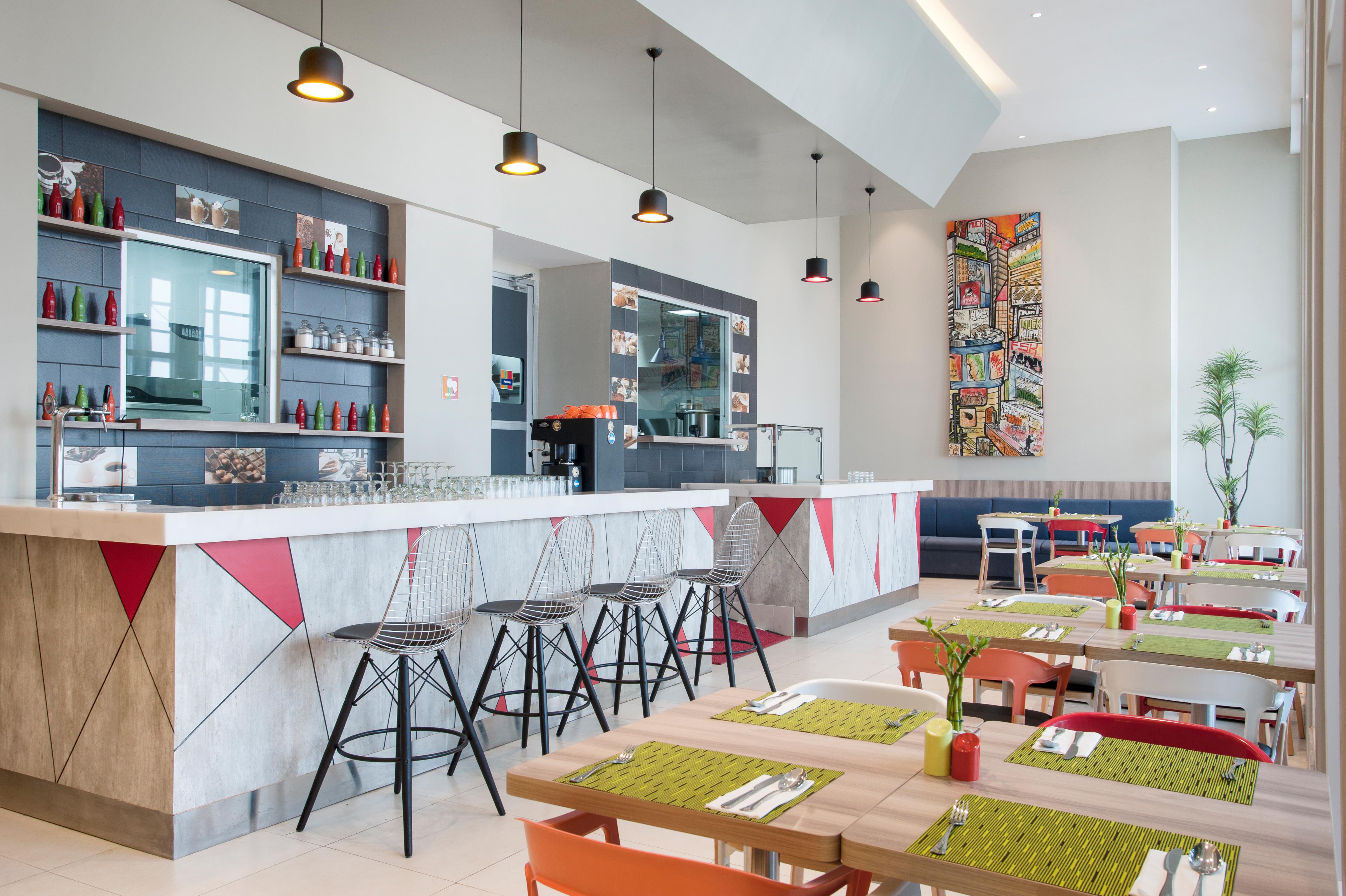 Ibis Styles Jakarta Mangga Dua Square Екстер'єр фото