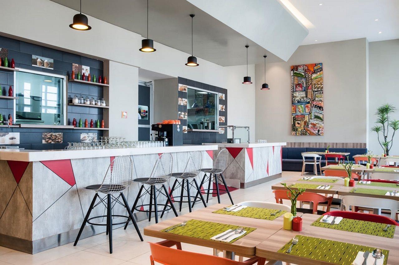 Ibis Styles Jakarta Mangga Dua Square Екстер'єр фото