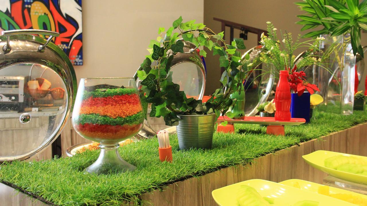 Ibis Styles Jakarta Mangga Dua Square Екстер'єр фото