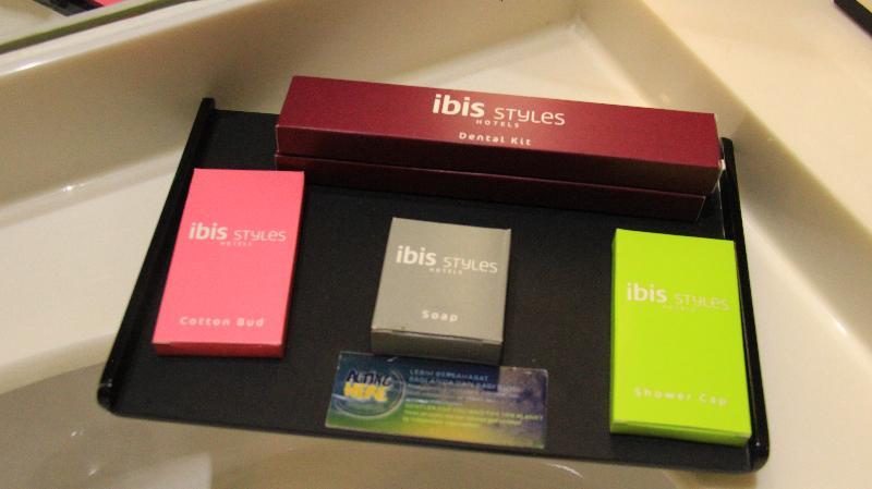 Ibis Styles Jakarta Mangga Dua Square Екстер'єр фото